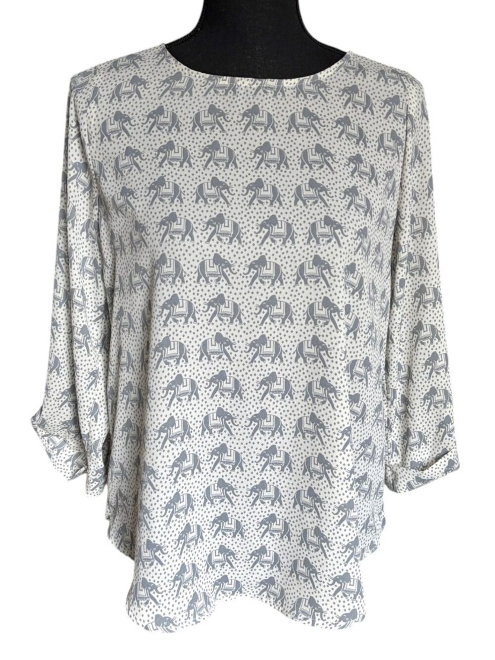 41 Hawthorn Ellie Printed 3/4 Sleeve Blouse (Light Grey Elephant Print) - Small